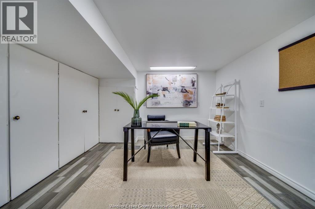 145 Centennial Drive, Tecumseh, ON - Indoor