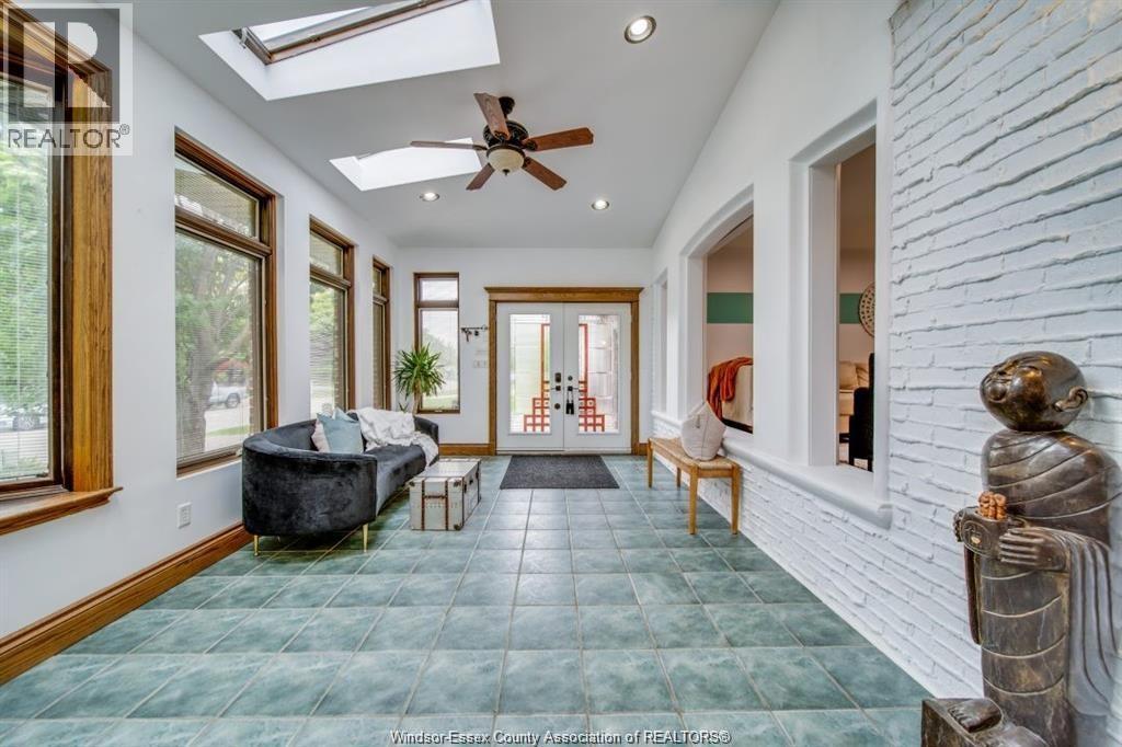 145 Centennial Drive, Tecumseh, ON - Indoor Photo Showing Other Room