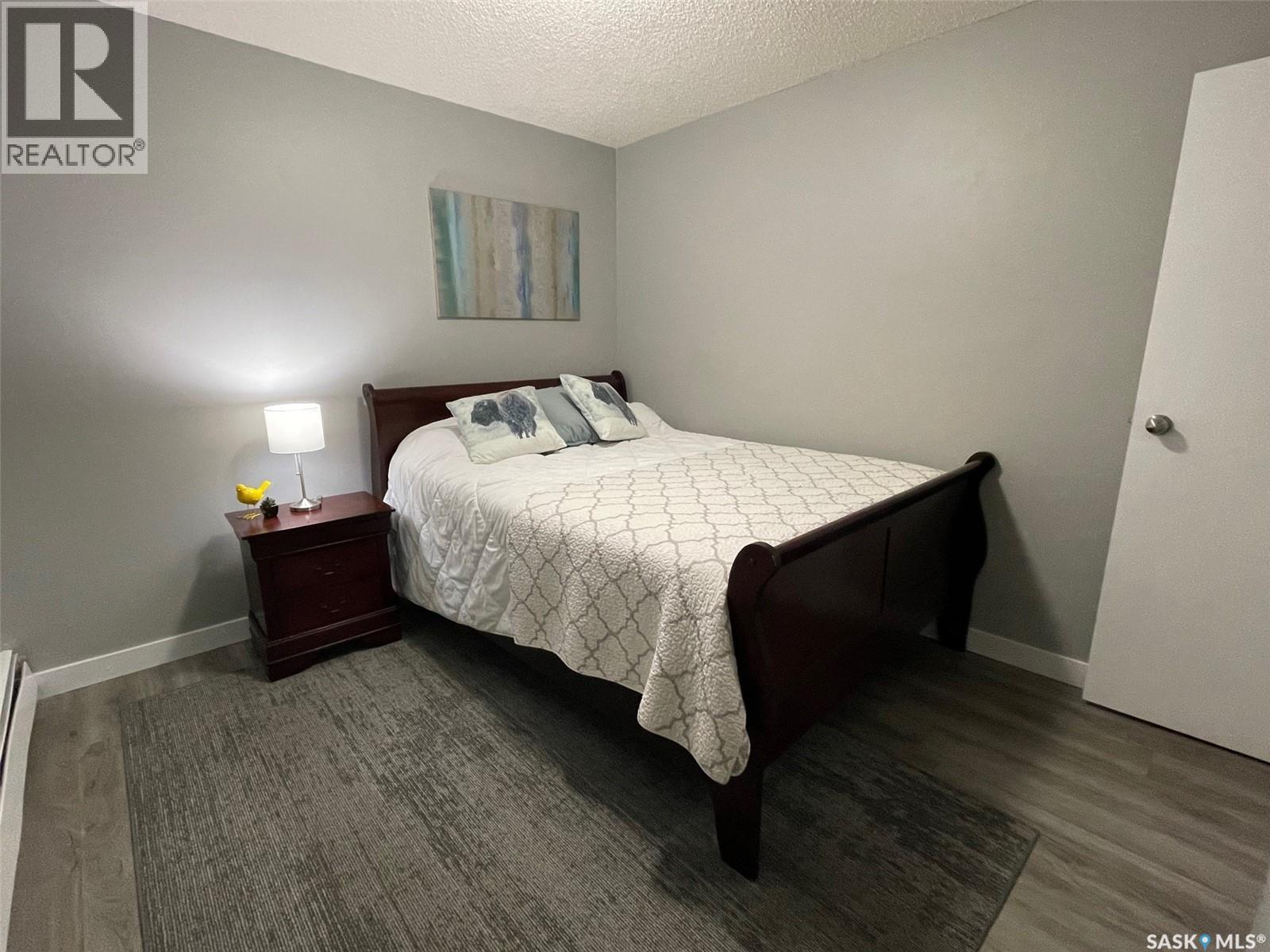 81 Dunfield Crescent, Meadow Lake, SK - Indoor Photo Showing Bedroom
