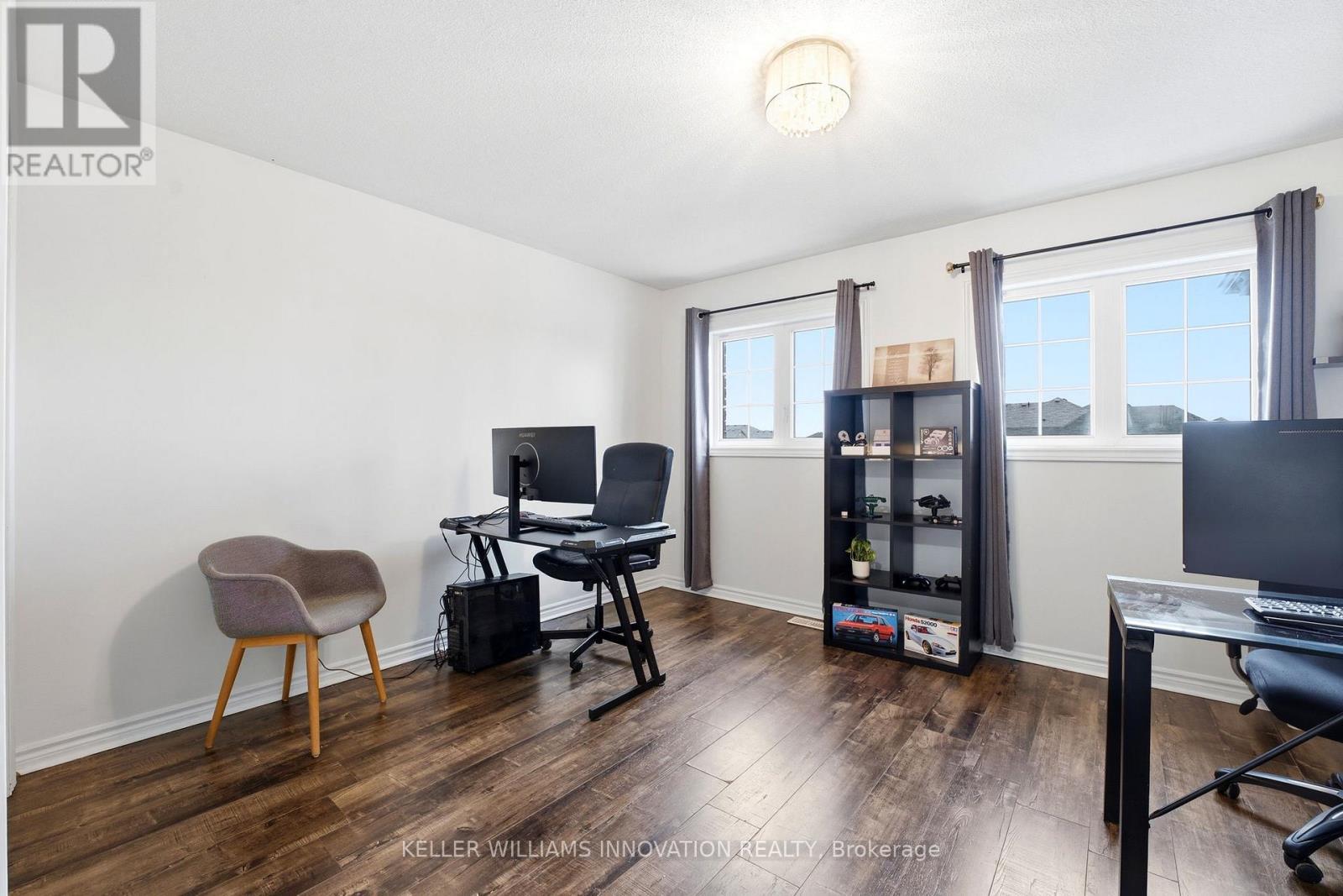 420 Armstrong Street W, North Perth, ON - Indoor Photo Showing Office
