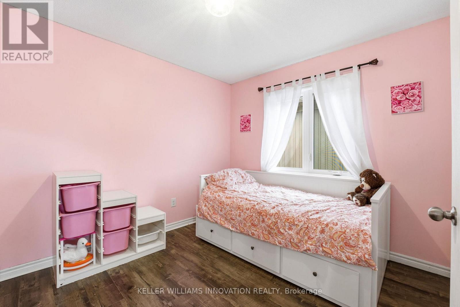 420 Armstrong Street W, North Perth, ON - Indoor Photo Showing Bedroom
