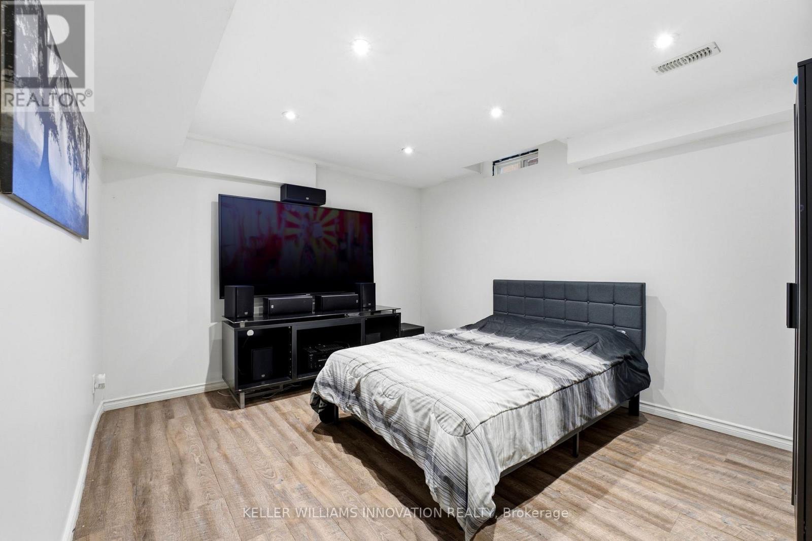 420 Armstrong Street W, North Perth, ON - Indoor Photo Showing Bedroom