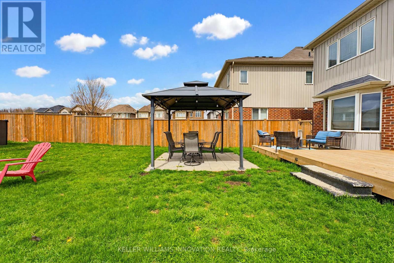 420 Armstrong Street W, North Perth, ON - Outdoor