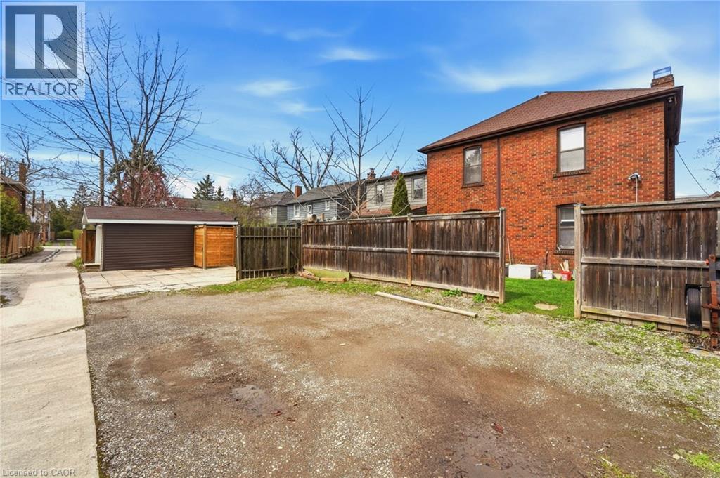 Additional Laneway Parking - 509 Aberdeen Avenue, Hamilton, ON - Outdoor