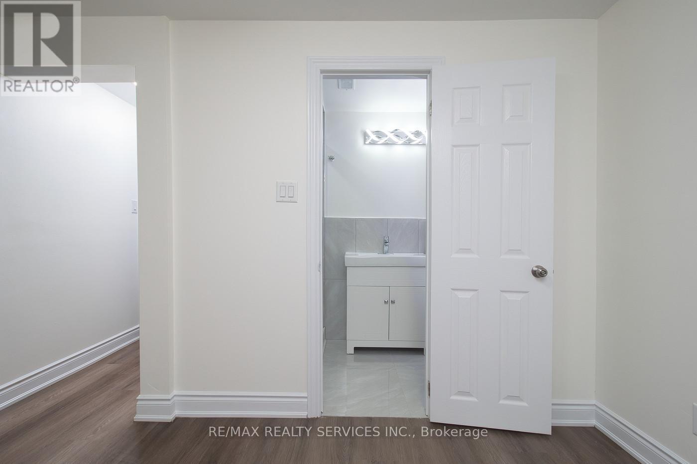 115 Uplands Drive, Kitchener, ON - Indoor Photo Showing Other Room
