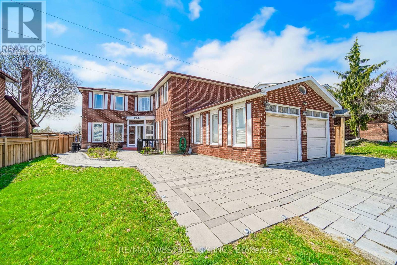 4296 Claypine Rise, Mississauga, ON - Outdoor
