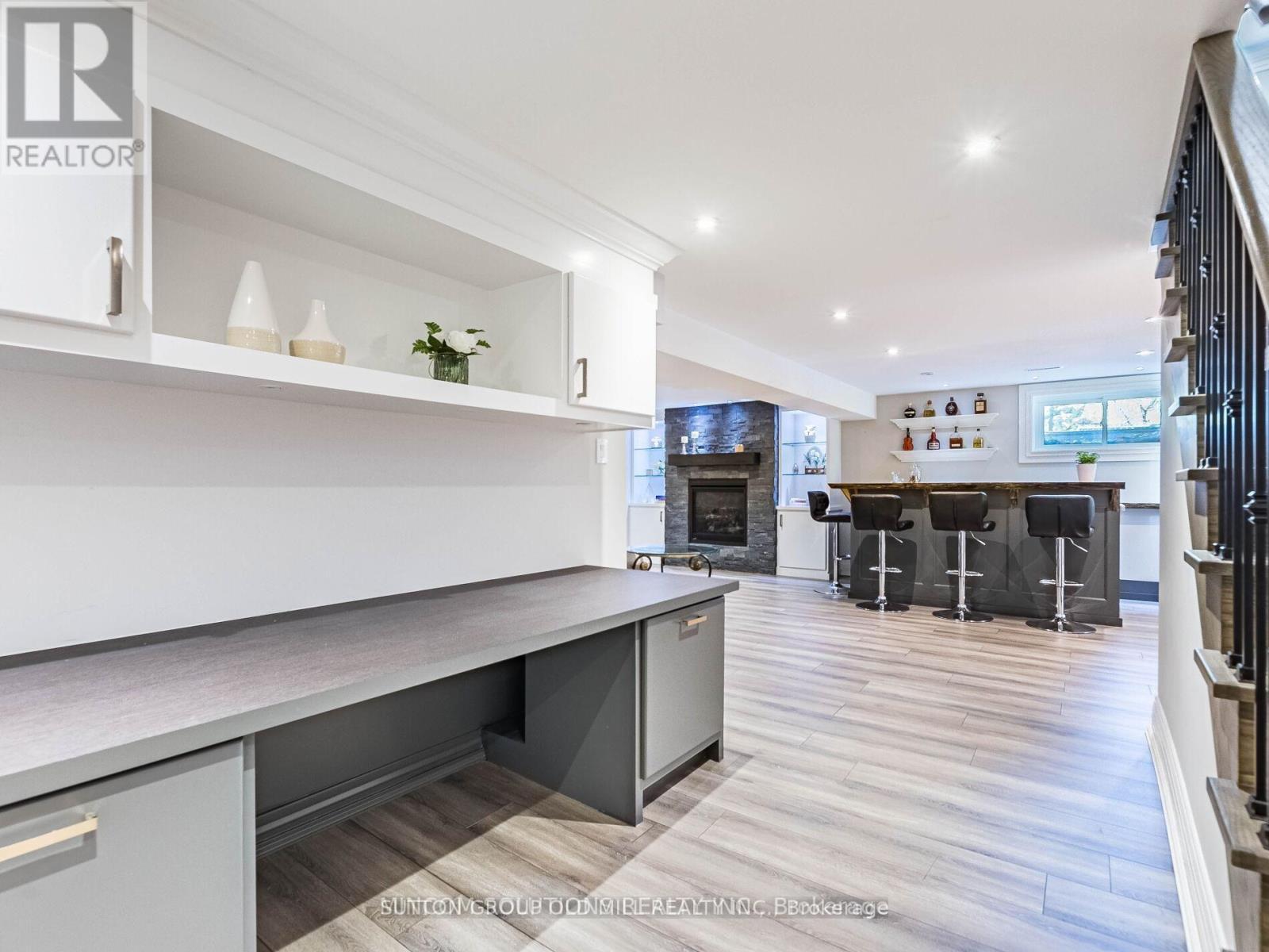 37 Suburban Drive, Mississauga, ON - Indoor With Fireplace