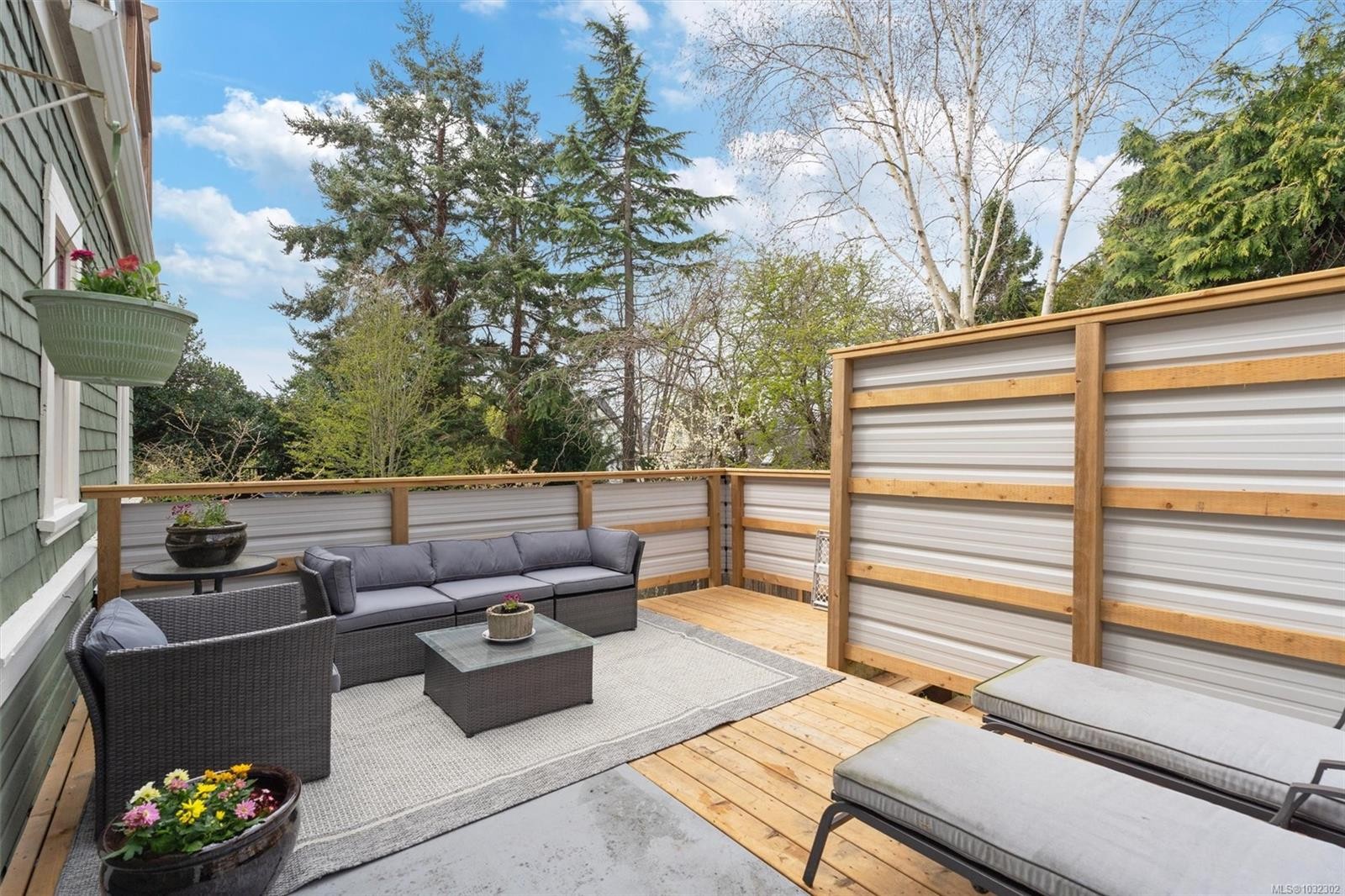 320 Moss St, Victoria, BC