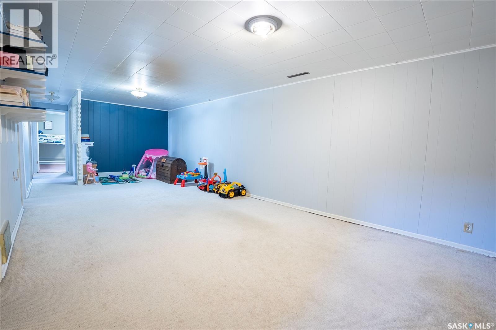 104 2Nd Avenue, Rosthern, SK - Indoor Photo Showing Other Room