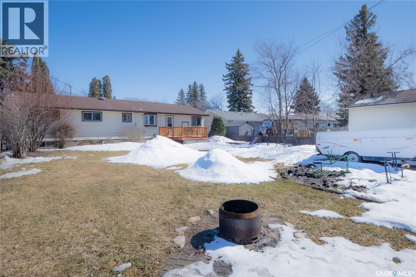 104 2Nd Avenue, Rosthern, SK - Outdoor