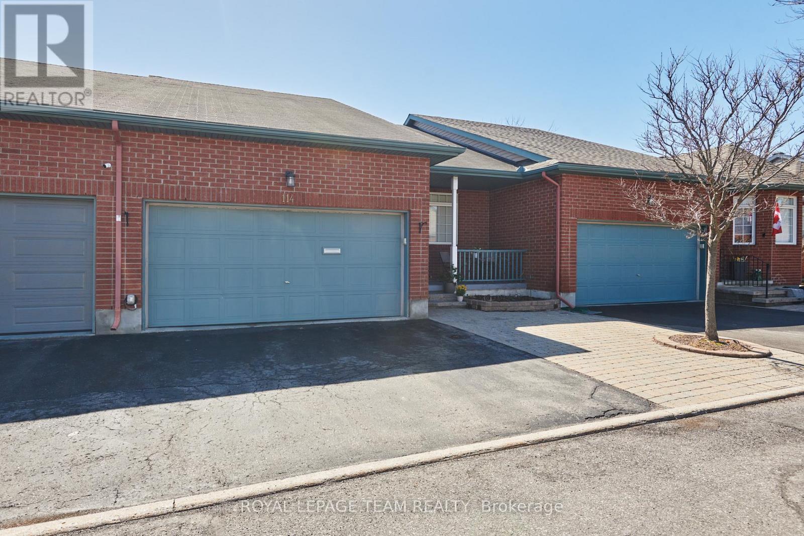 114 Bartlett Private, Ottawa, ON - Outdoor