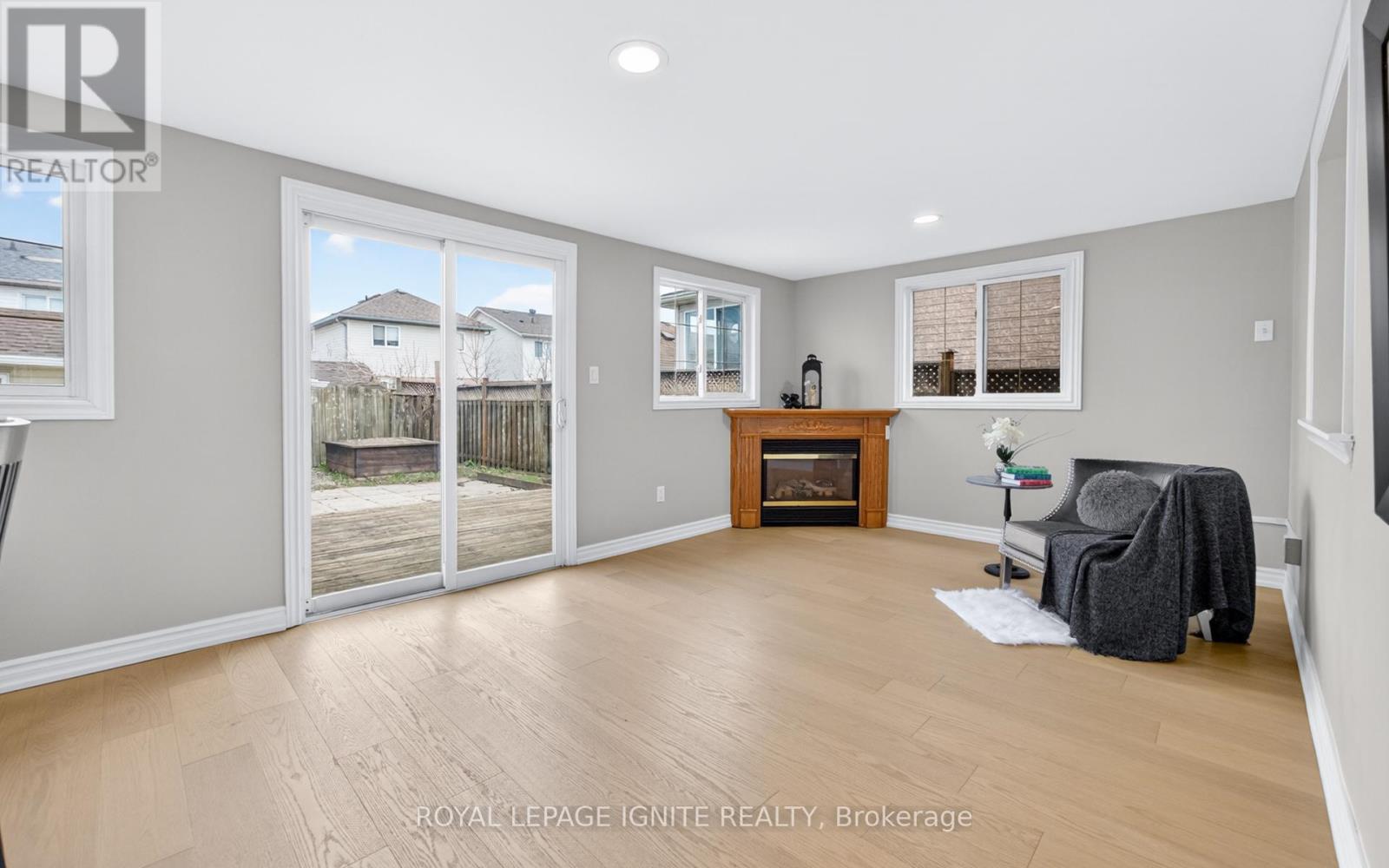 30 Bridlewreath Street, Kitchener, ON - Indoor With Fireplace