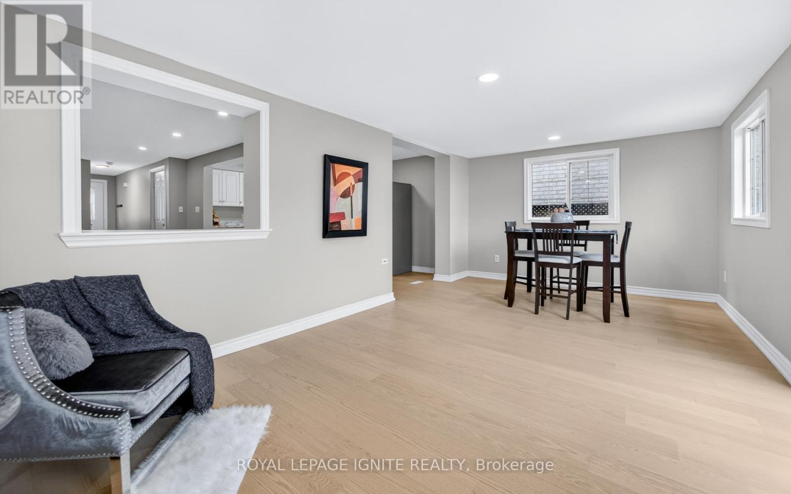 30 Bridlewreath Street, Kitchener, ON - Indoor