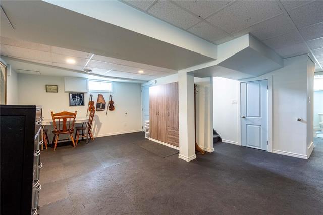 8 Agate Bay, Winnipeg, MB