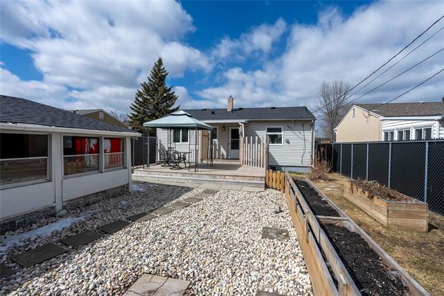 8 Agate Bay, Winnipeg, MB