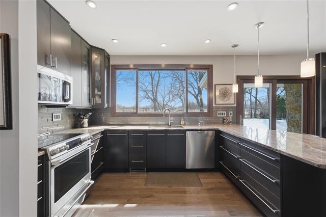 131 Pinehurst Cr, Winnipeg, MB