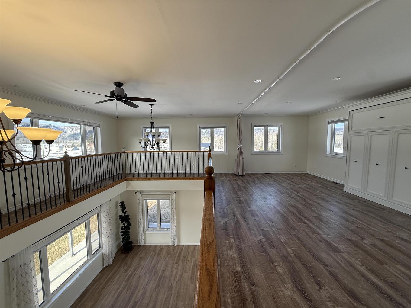 29 Oleksuk Road, Neebing, ON - Indoor Photo Showing Other Room