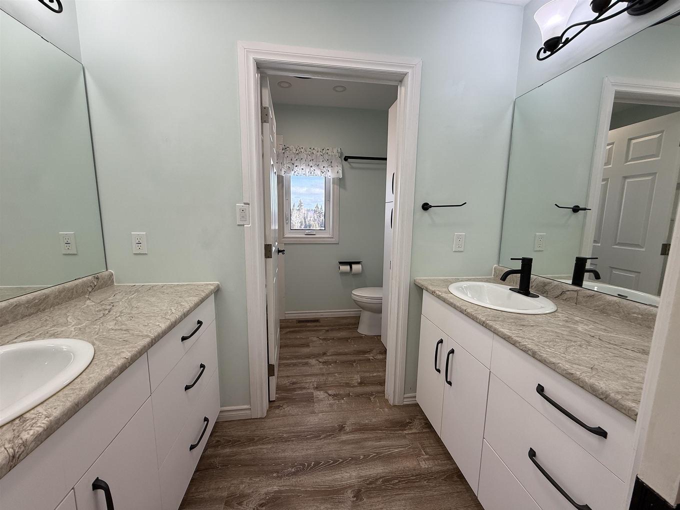 29 Oleksuk Road, Neebing, ON - Indoor Photo Showing Bathroom