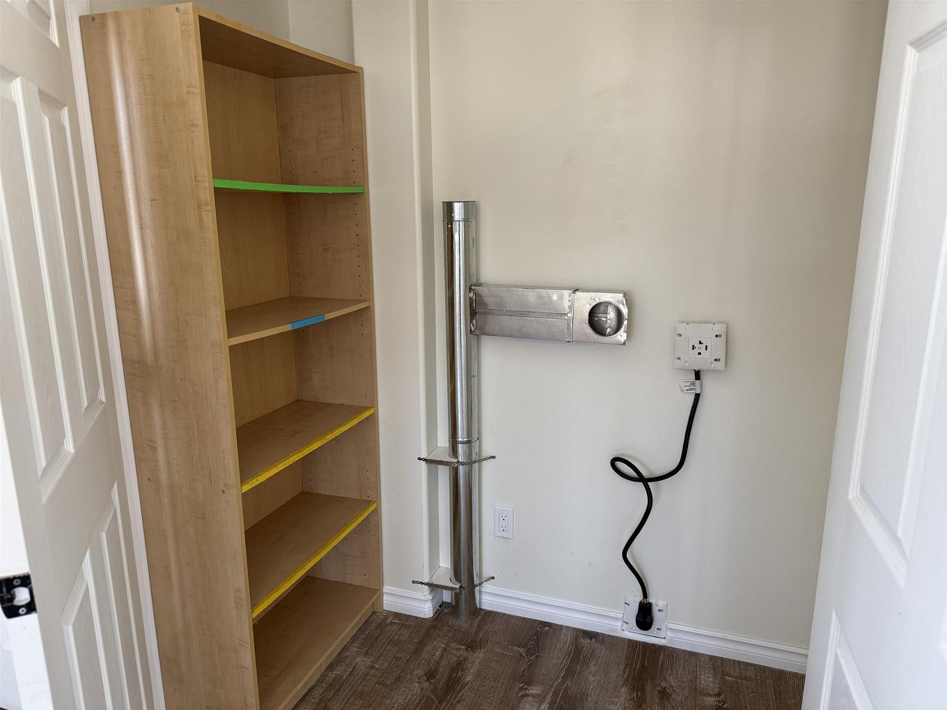 29 Oleksuk Road, Neebing, ON - Indoor Photo Showing Other Room