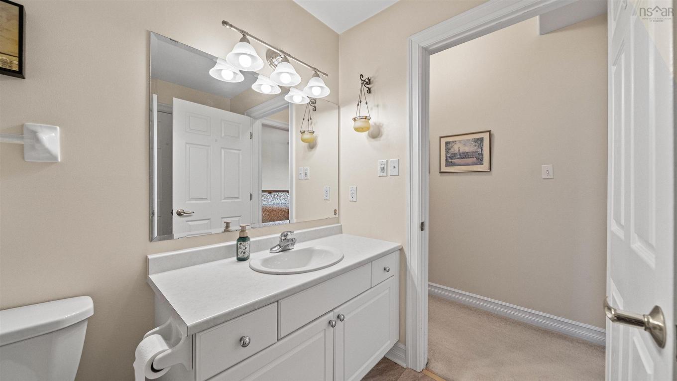 209 201 Walter Havill Drive, Halifax, NS - Indoor Photo Showing Bathroom