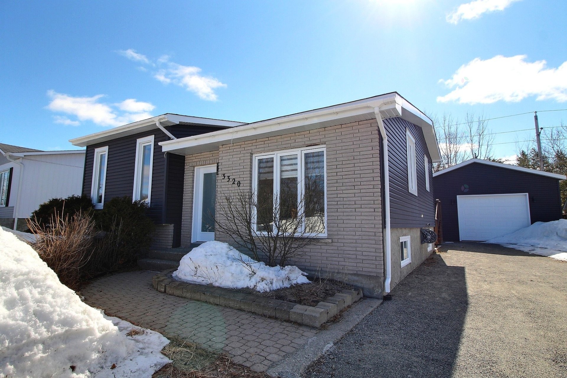 Façade - 3320 7E Rue, Val-D'Or, QC - Outdoor