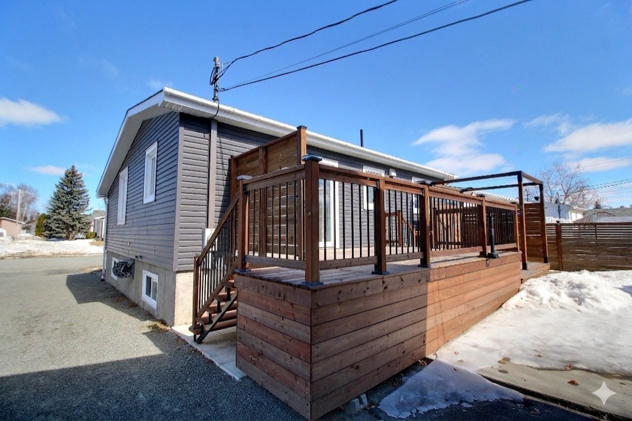 Face arrière - 3320 7E Rue, Val-D'Or, QC - Outdoor With Exterior