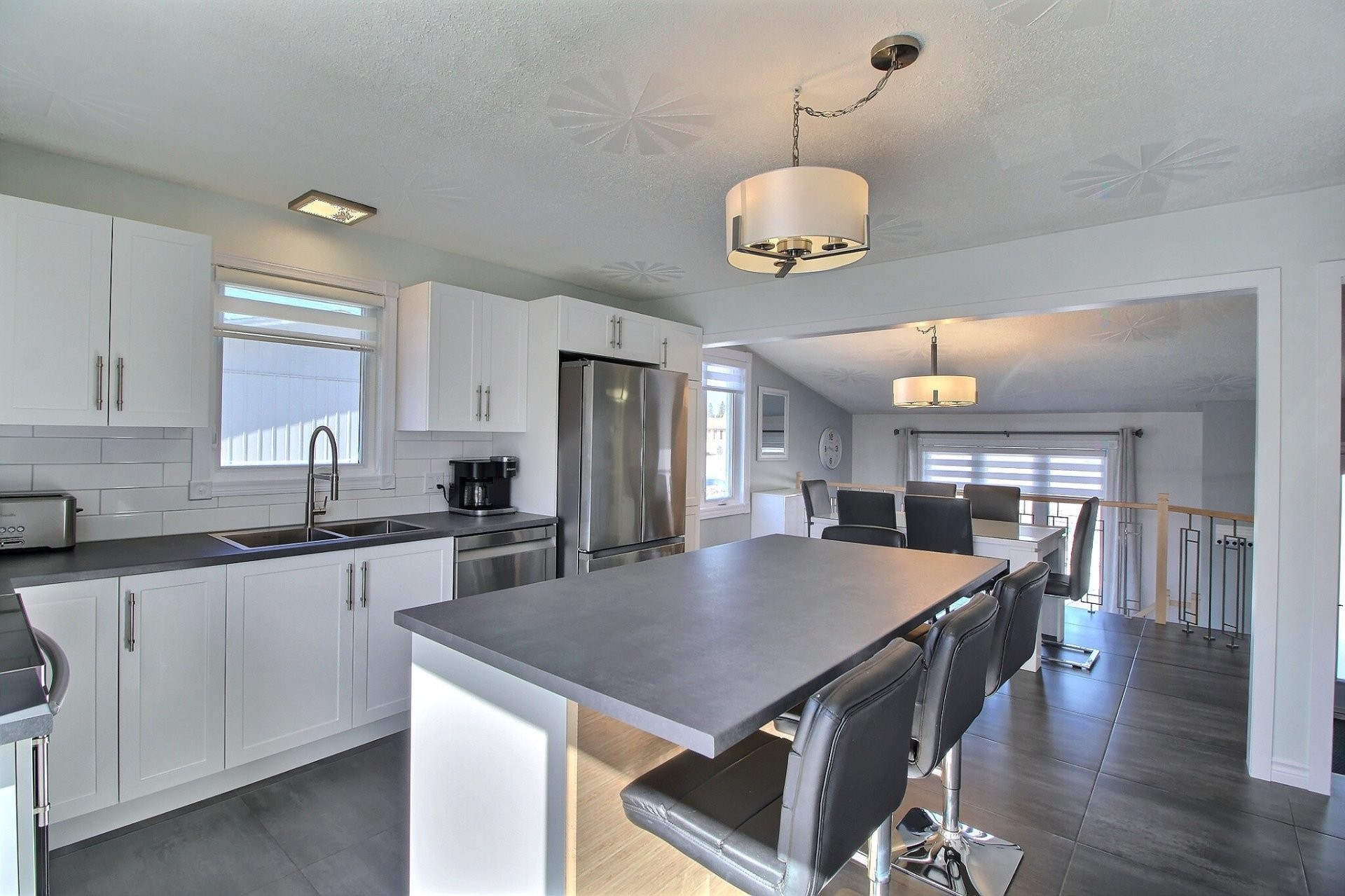 Vue d'ensemble - 3320 7E Rue, Val-D'Or, QC - Indoor Photo Showing Kitchen With Double Sink
