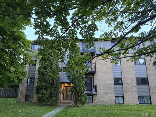 Façade - 8-2265 Av. Auguste, Brossard, QC - Outdoor