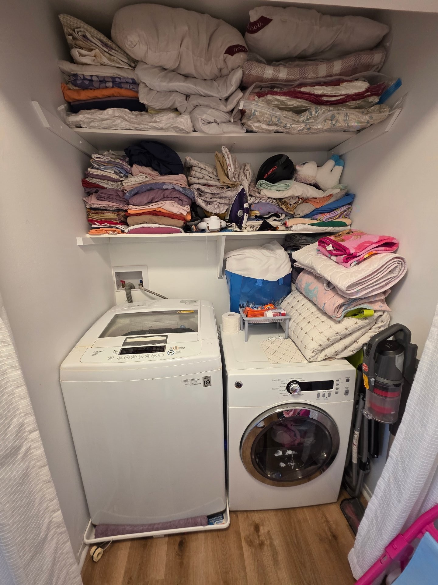 Salle de lavage - 8-2265 Av. Auguste, Brossard, QC - Indoor Photo Showing Laundry Room