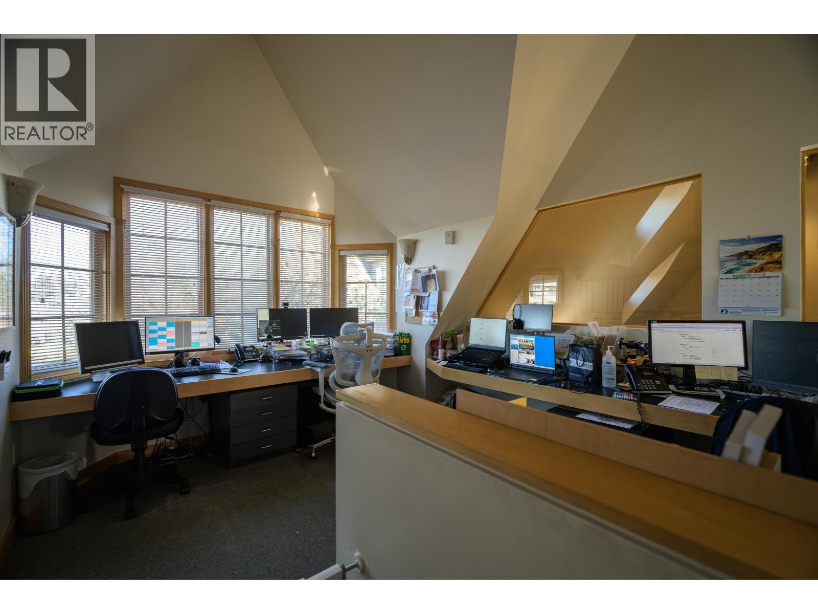 3335 Dunbar Street, Vancouver, BC