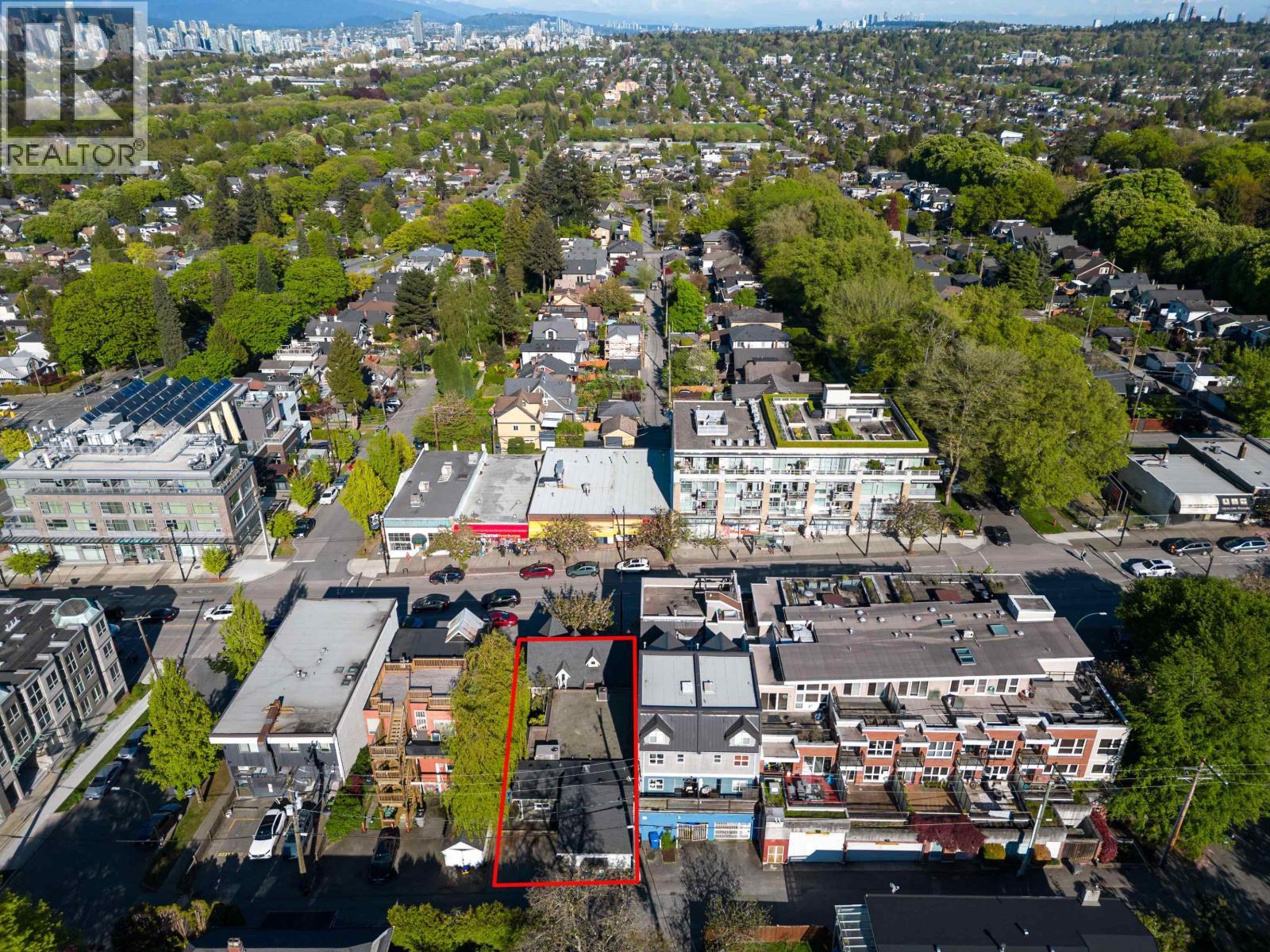 3335 Dunbar Street, Vancouver, BC