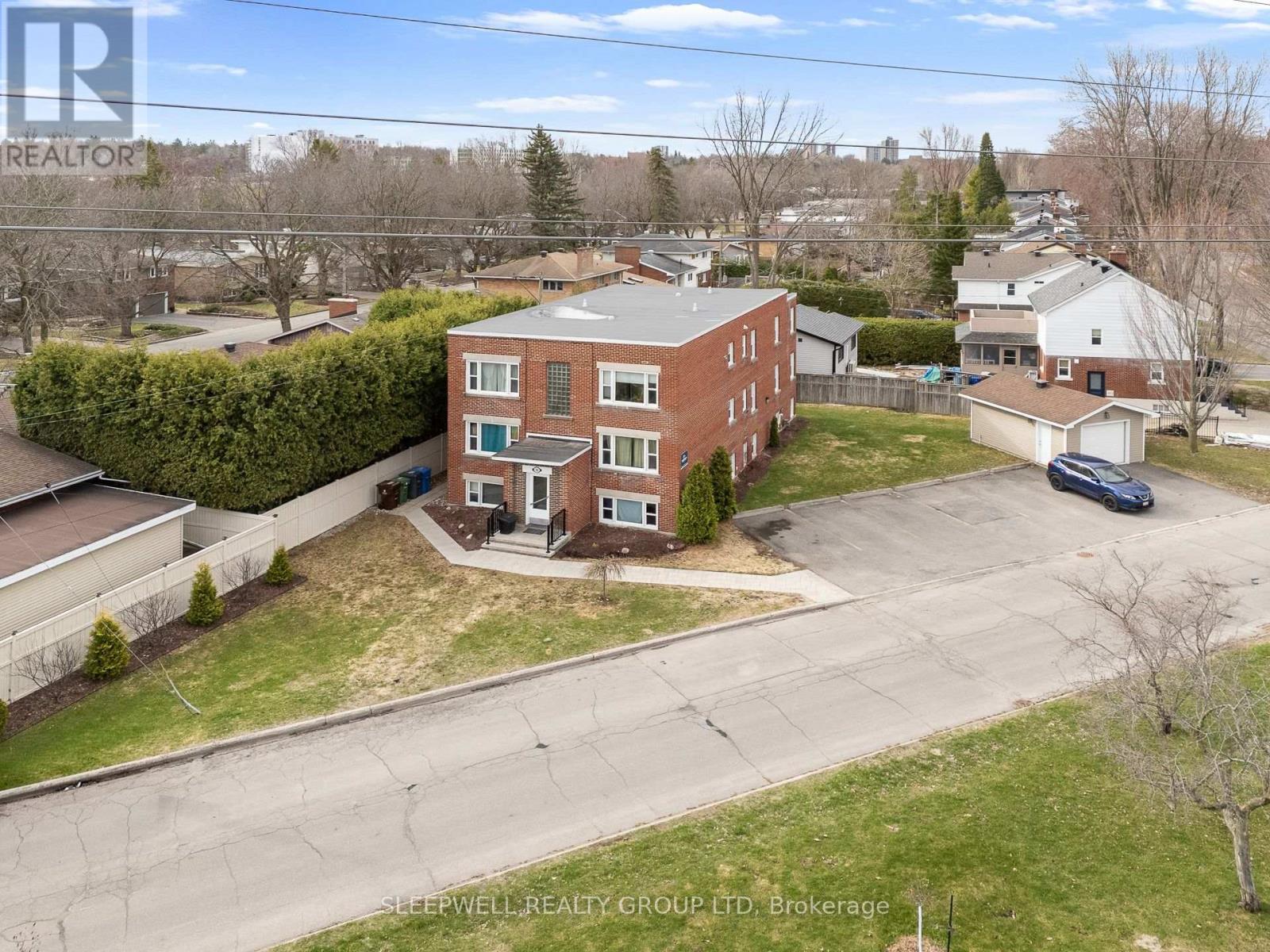 54 Centennial Boulevard, Ottawa, ON - Outdoor