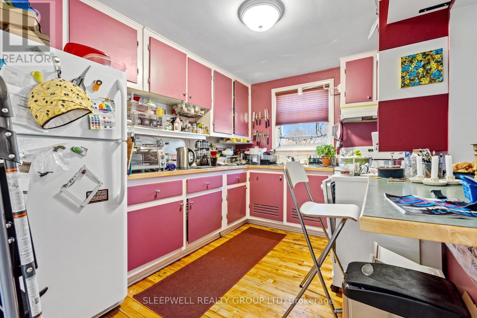 54 Centennial Boulevard, Ottawa, ON - Indoor