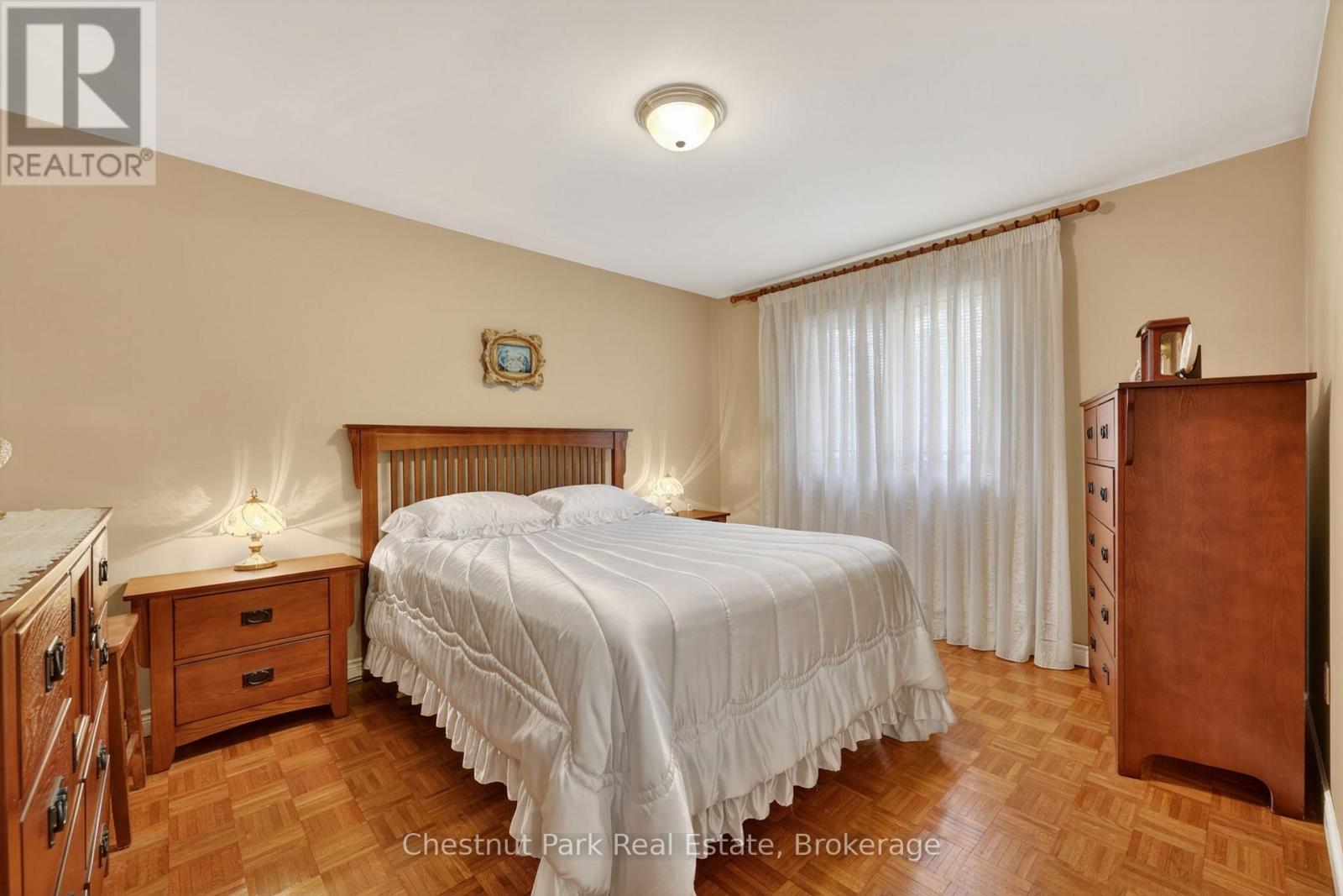 50 Vincent Circle, Tiny (Wyevale), ON - Indoor Photo Showing Bedroom