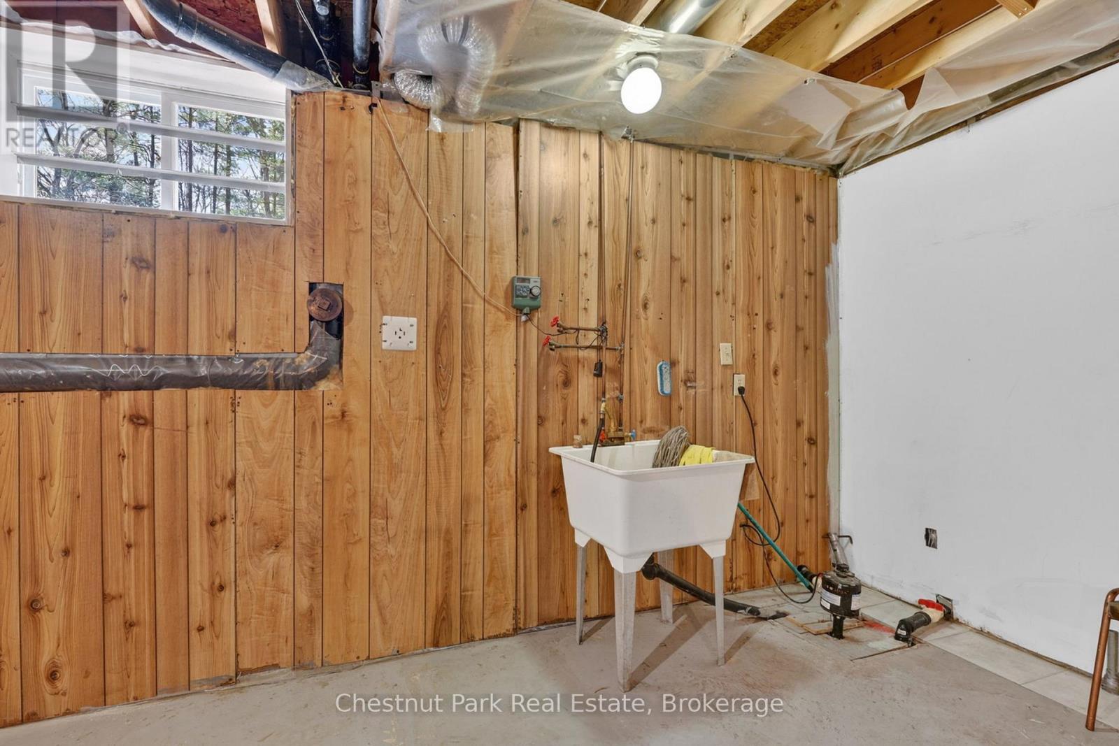 50 Vincent Circle, Tiny (Wyevale), ON - Indoor