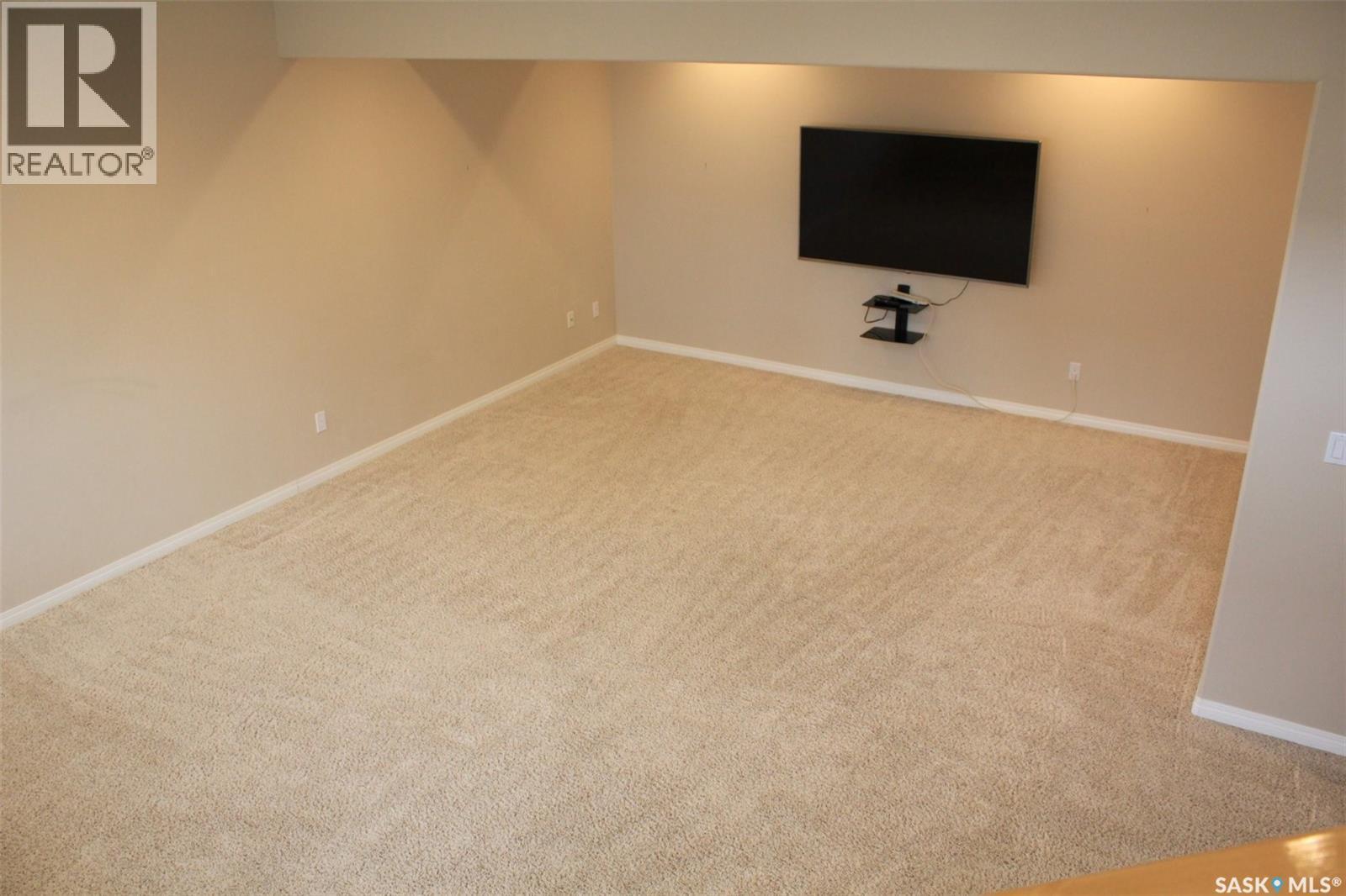 218 802 Heritage Crescent, Saskatoon, SK - Indoor Photo Showing Other Room