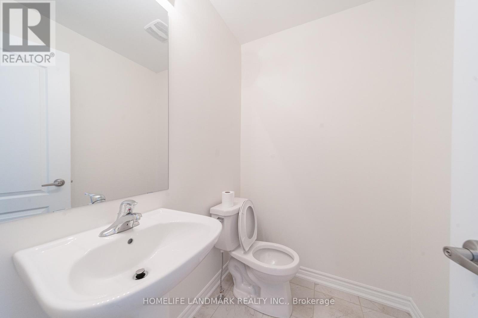 1195 Rexton Drive, Oshawa, ON