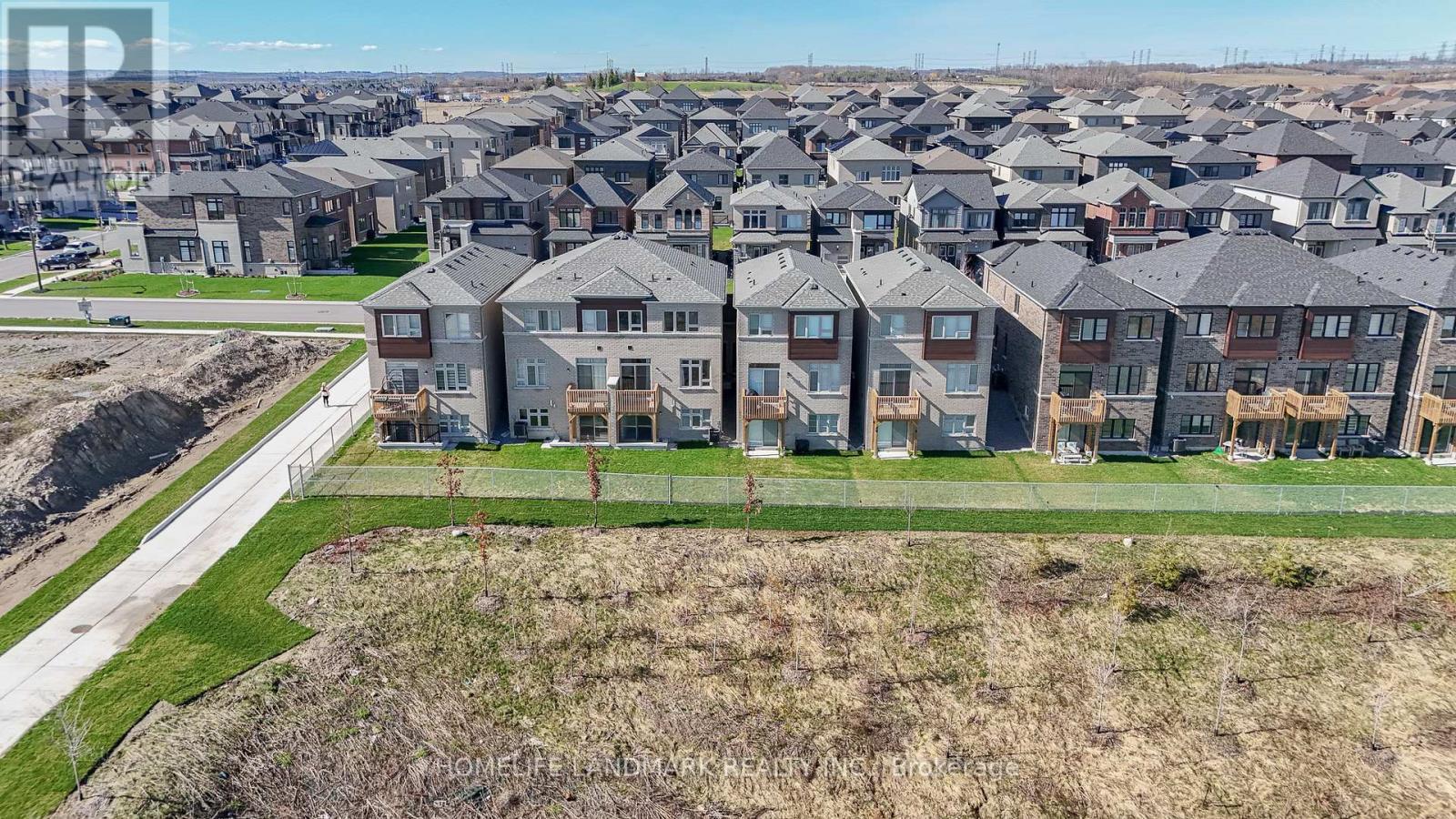 1195 Rexton Drive, Oshawa, ON