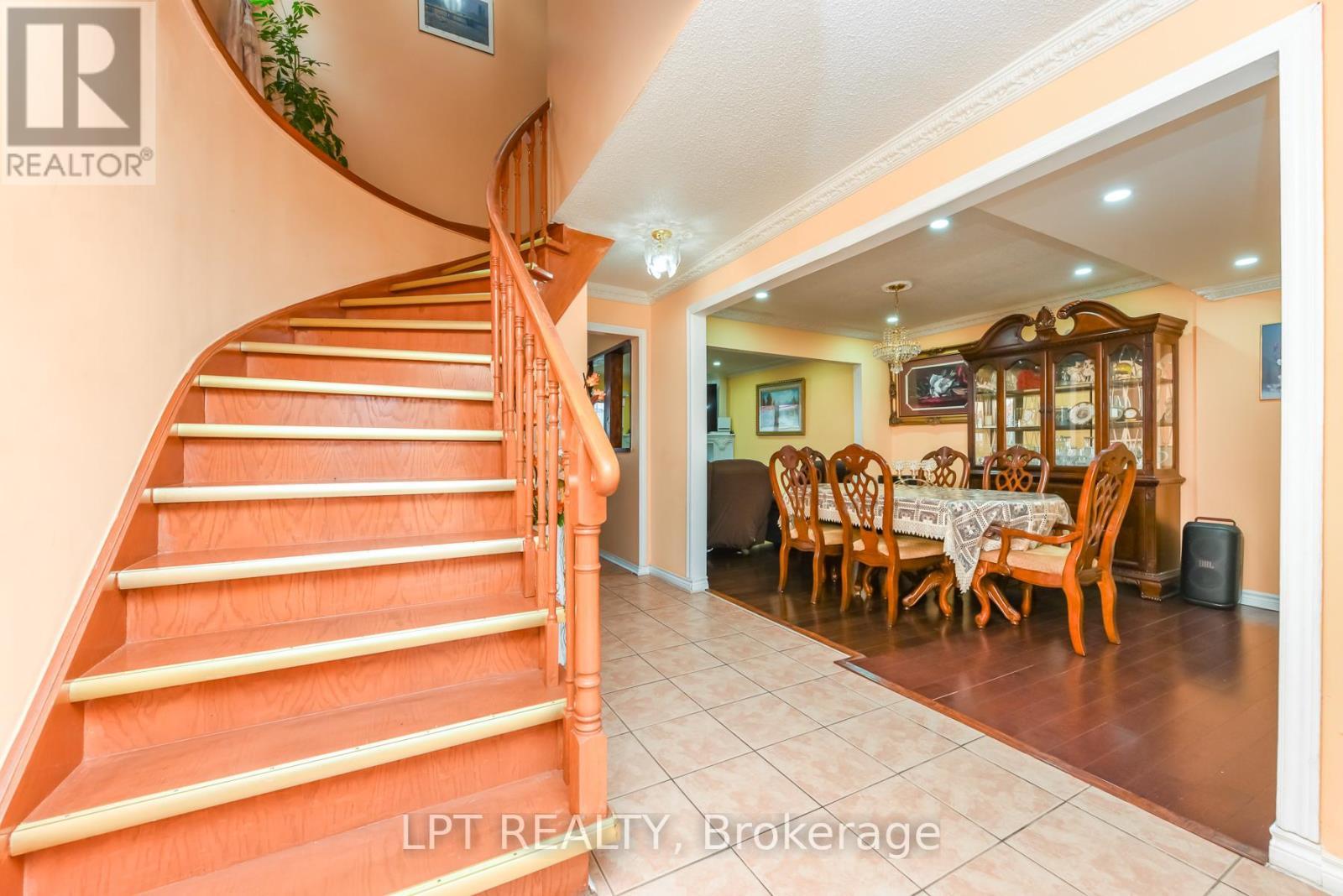 67 Kay Drive, Toronto, ON - Indoor