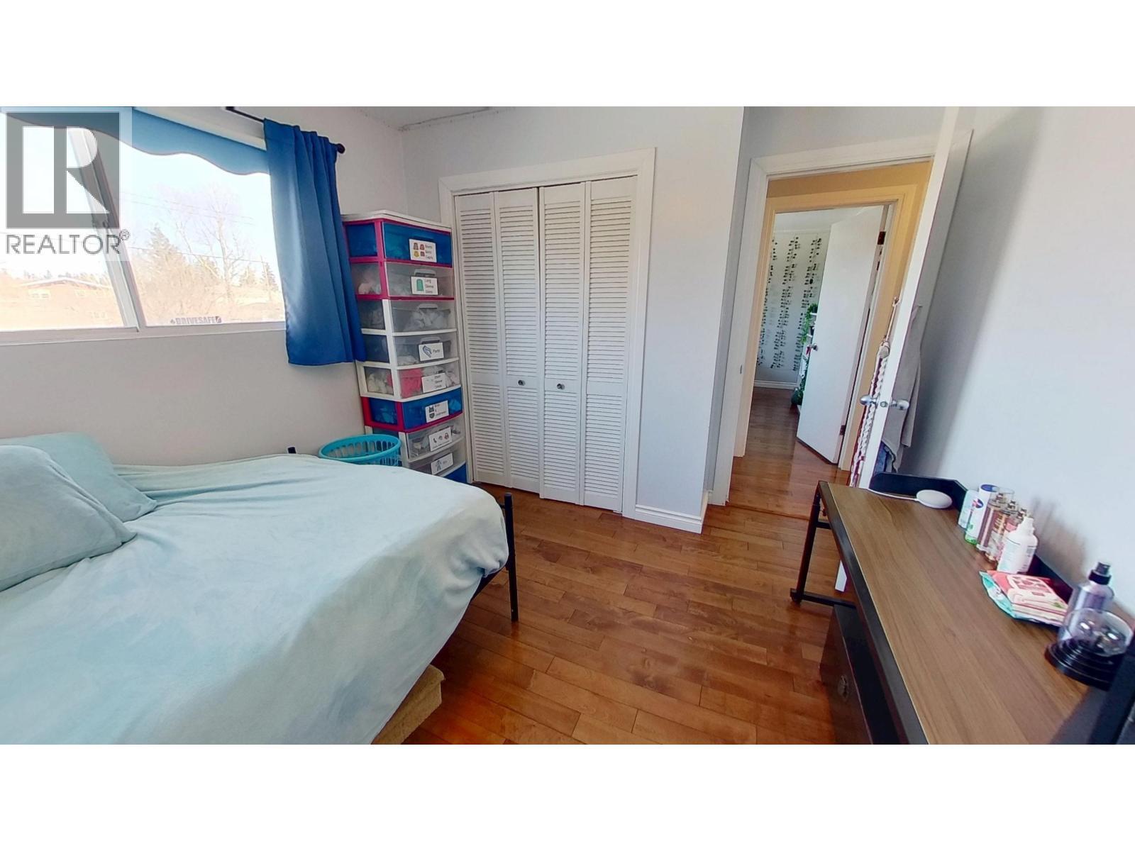 9516 113 Avenue, Fort St. John, BC - Indoor Photo Showing Bedroom