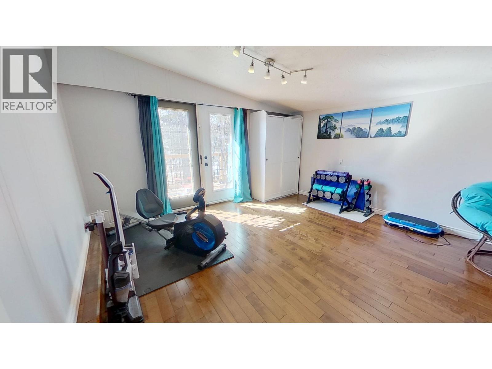 9516 113 Avenue, Fort St. John, BC - Indoor