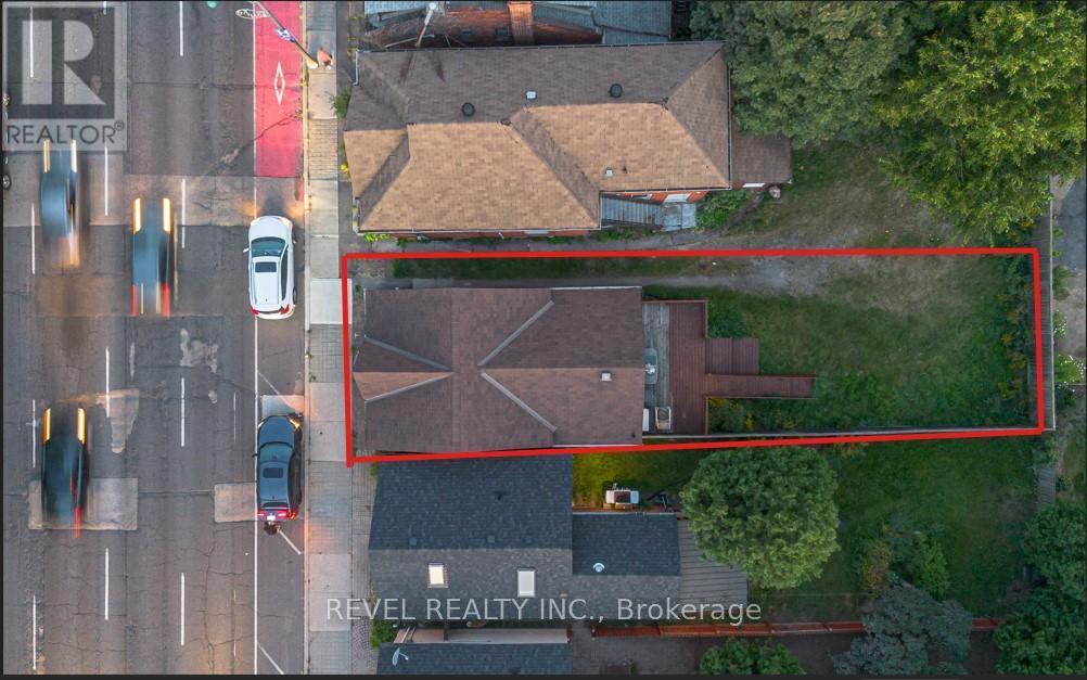 329 Main Street W, Hamilton, ON -