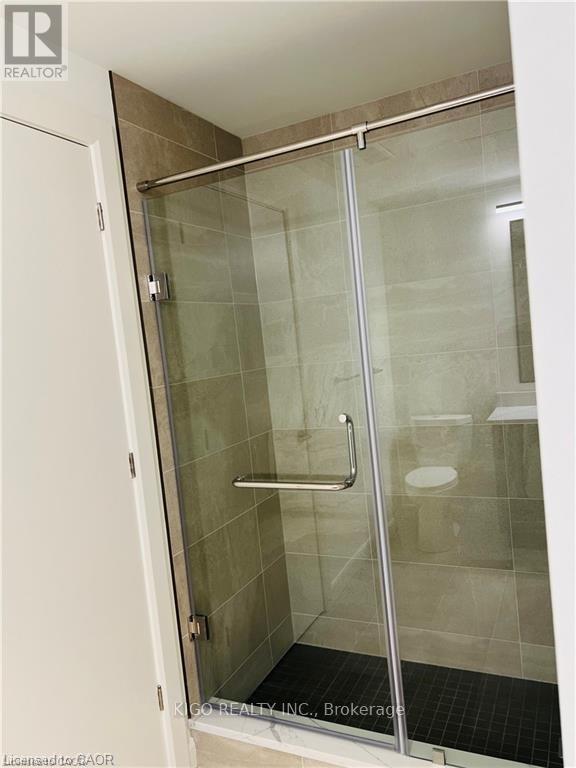 1201 - 741 King Street, Kitchener, ON - Indoor Photo Showing Bathroom