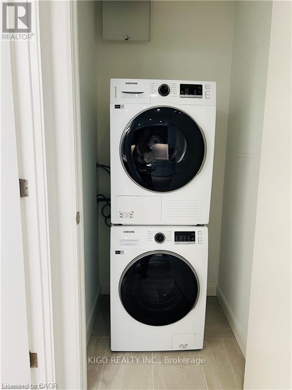 1201 - 741 King Street, Kitchener, ON - Indoor Photo Showing Laundry Room