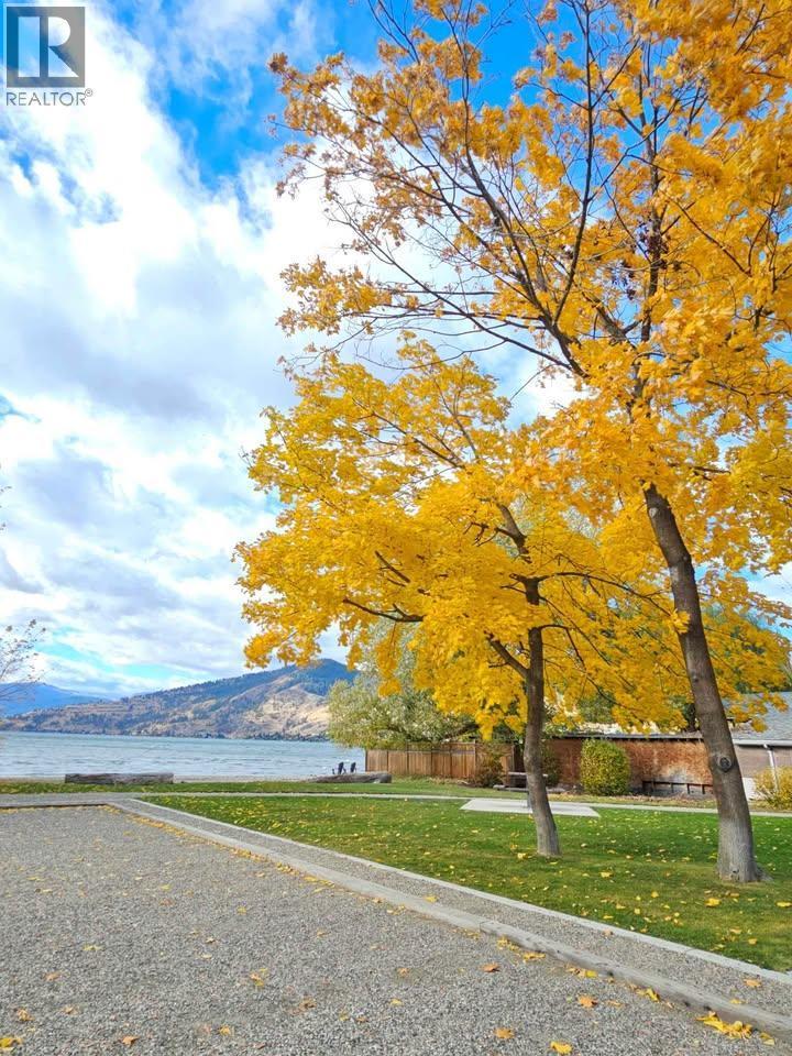 2611 Lakeshore Road, Vernon, BC