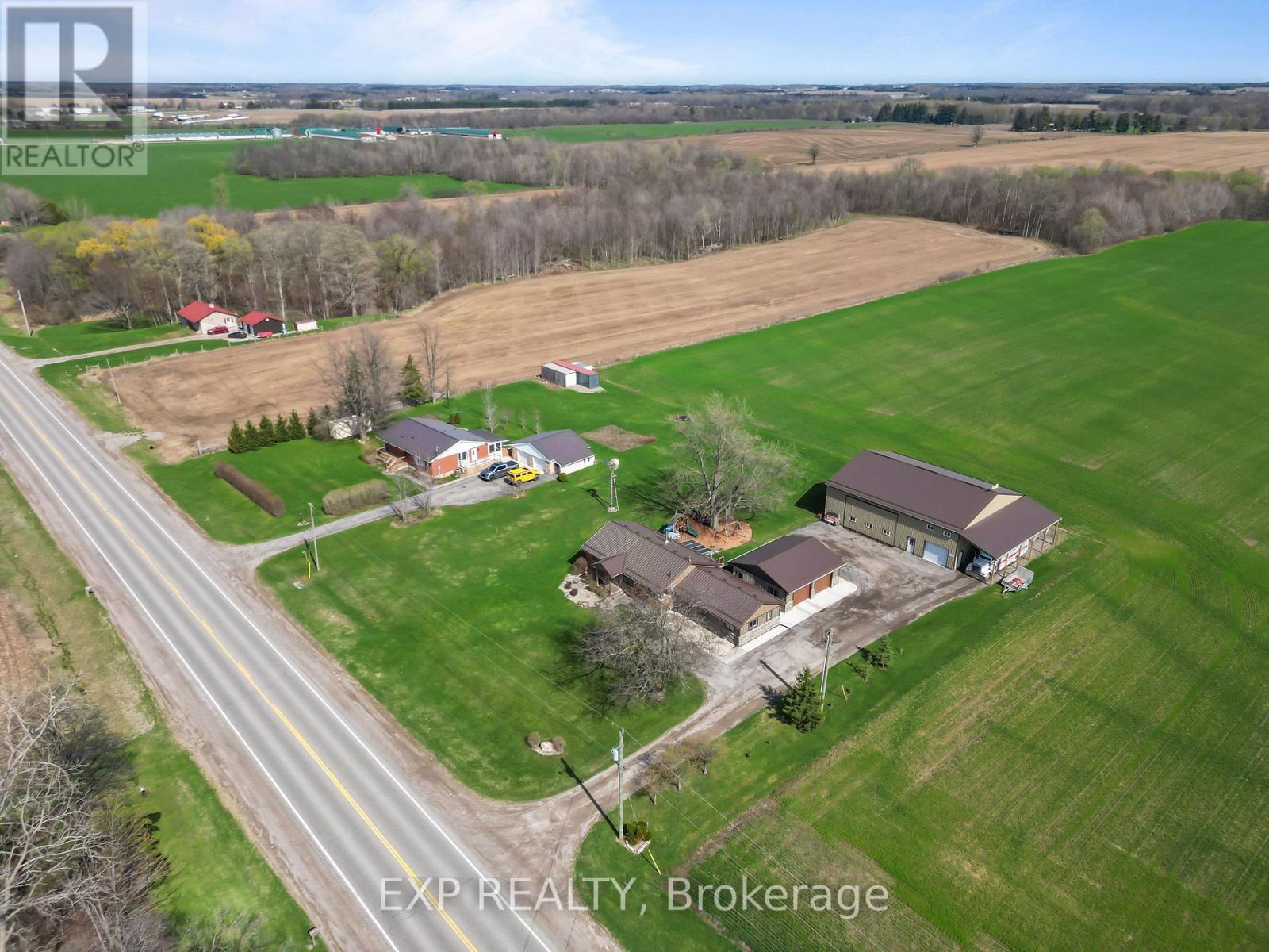 9221 Hickory Drive, Strathroy-Caradoc, ON - Outdoor With View