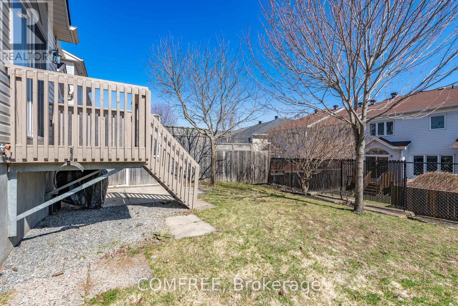 239 Hunterbrook Street, Ottawa, ON - Outdoor