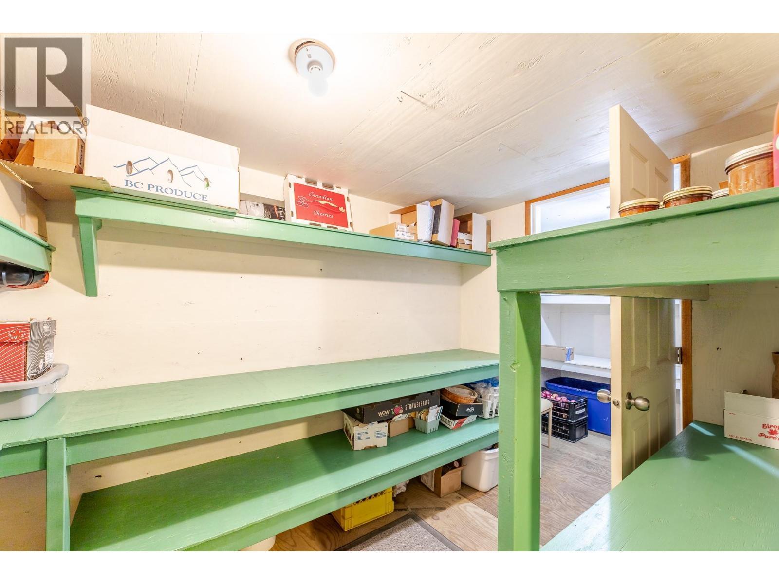 12009 Giants Head Road, Summerland, BC - Indoor