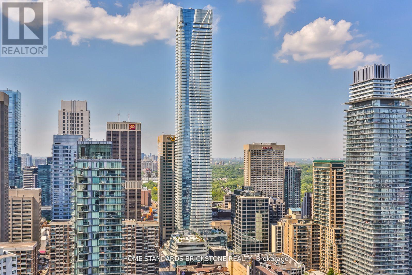1306 - 1 Bloor Street E, Toronto, ON - Outdoor With Facade