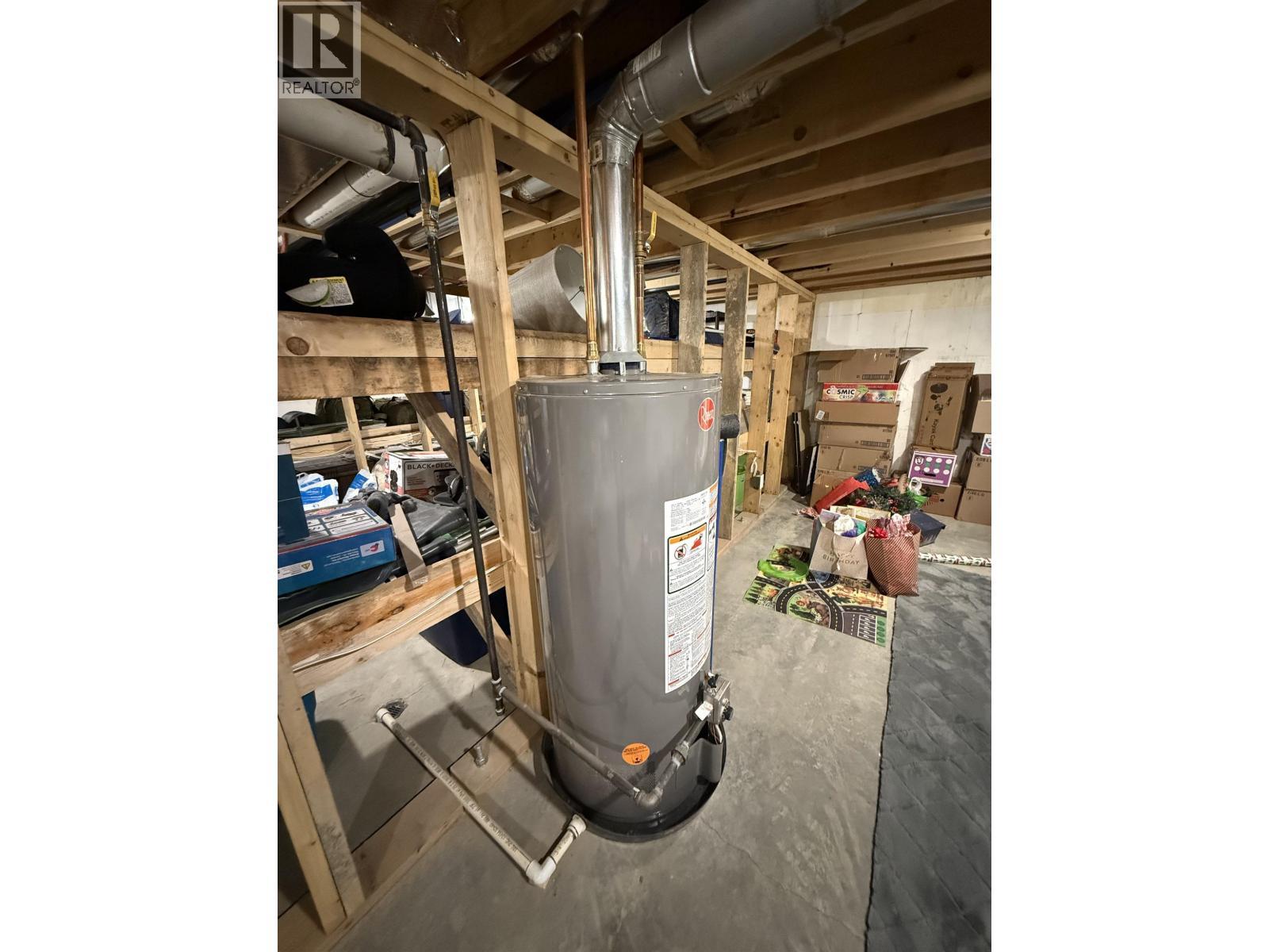 4985 Kyllo Road, 108 Mile Ranch, BC - Indoor Photo Showing Basement